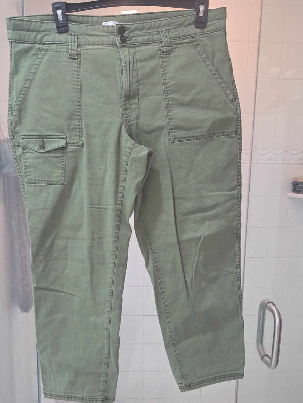 Time and Tru Olive Green Cargo Pants with Utility Pocket